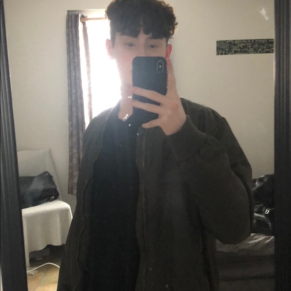 guess bomber jacket - Picture 3 of 3